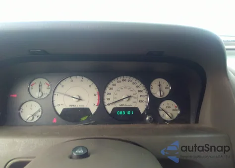 2002 Jeep Grand Cherokee Limited z USA, uszkodzony, nr VIN 1J4GX58SX2C104665